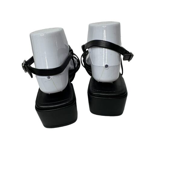 NEW Steve Madden Womens Appealing Sandal 9M Strappy Vegan Leather Block Heel - Picture 4 of 9